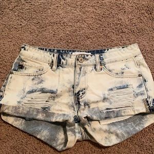 Kancan white washed jean shorts, size s, worn once